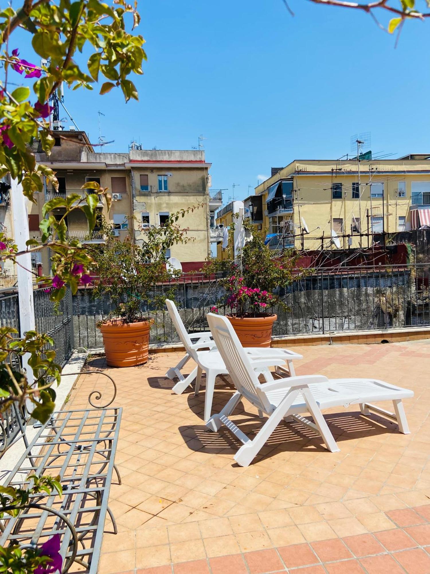 Blessing House Apartman Nápoly Kültér fotó