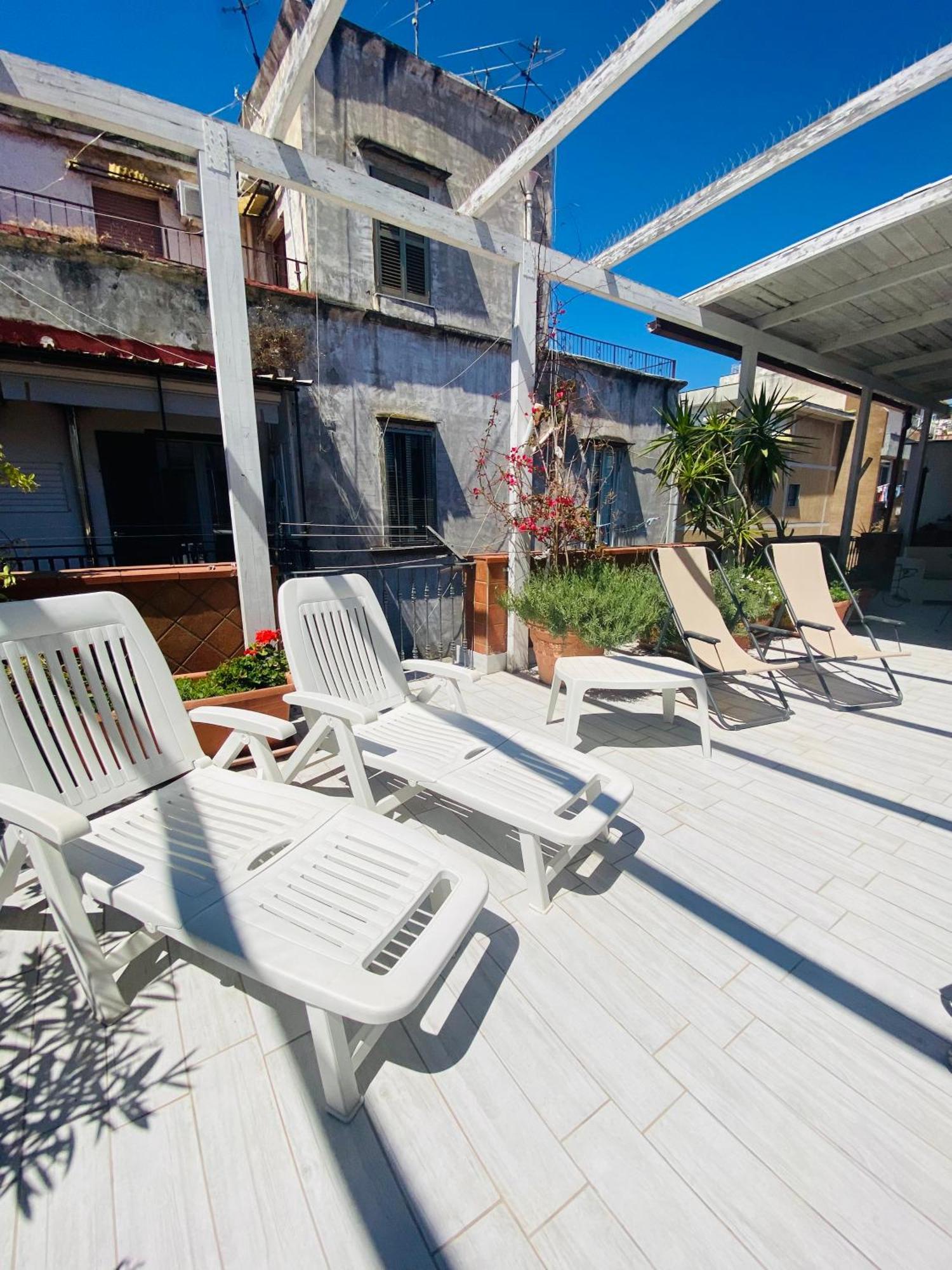 Blessing House Apartman Nápoly Kültér fotó